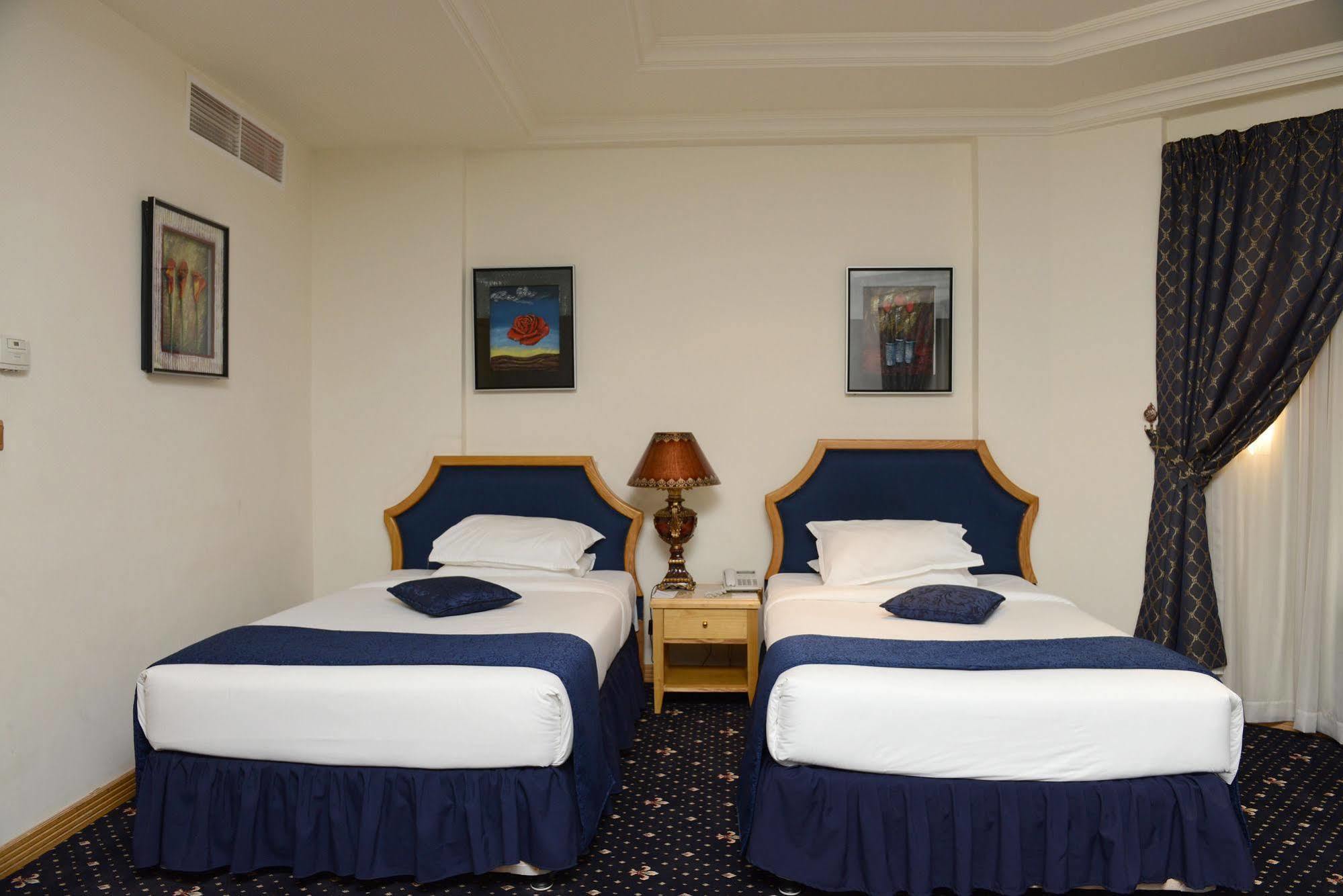 Cayam Hotel Доха Екстер'єр фото