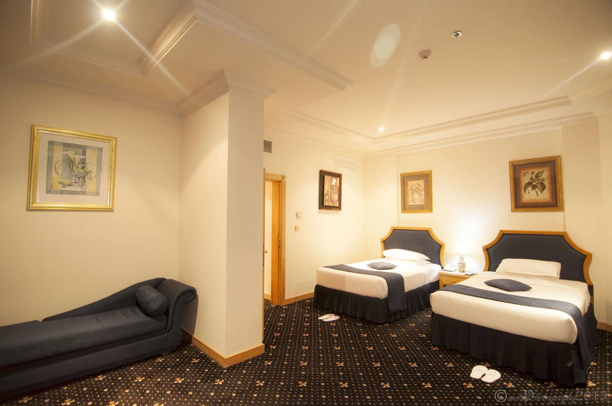 Cayam Hotel Доха Екстер'єр фото
