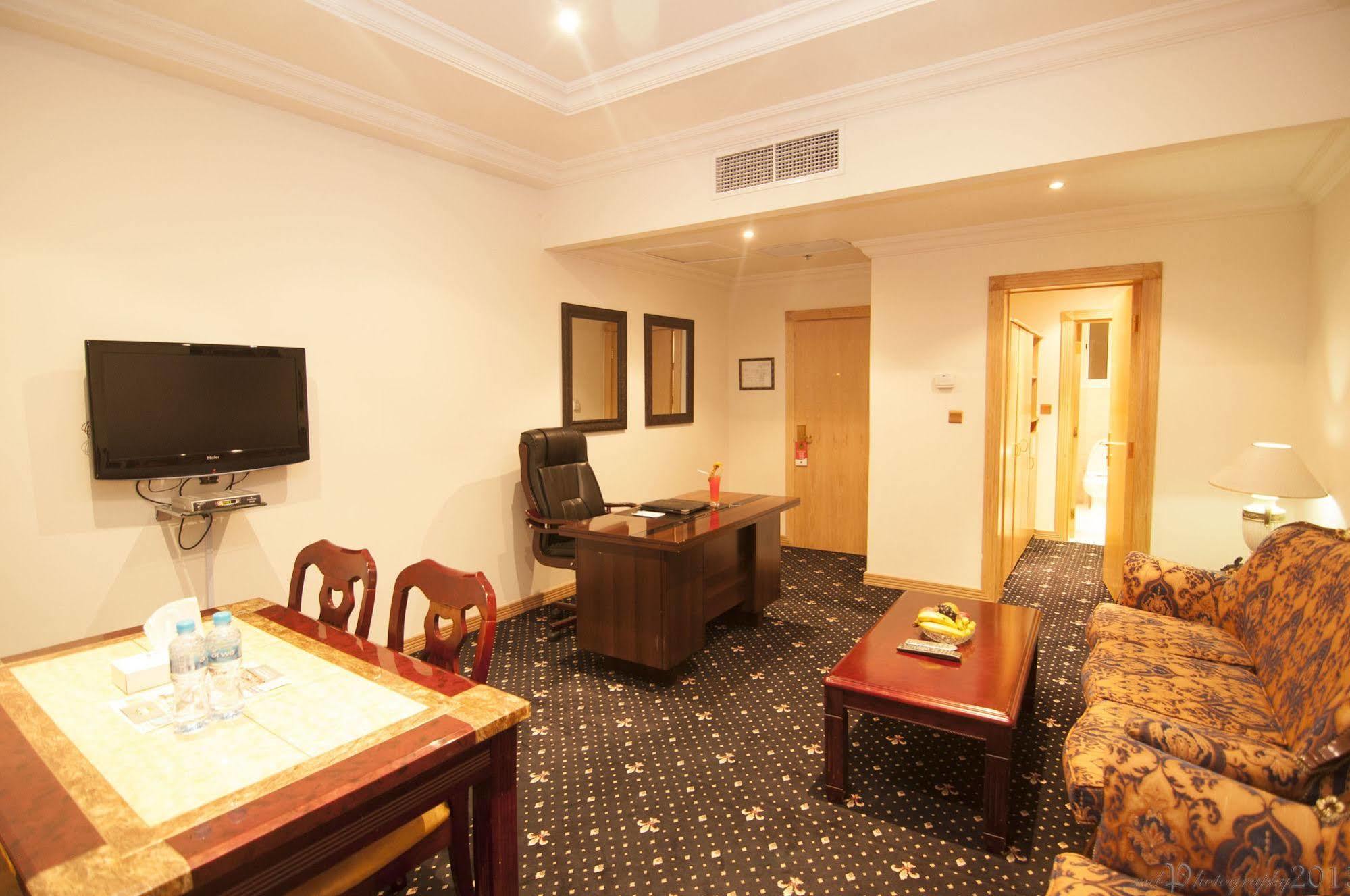Cayam Hotel Доха Екстер'єр фото