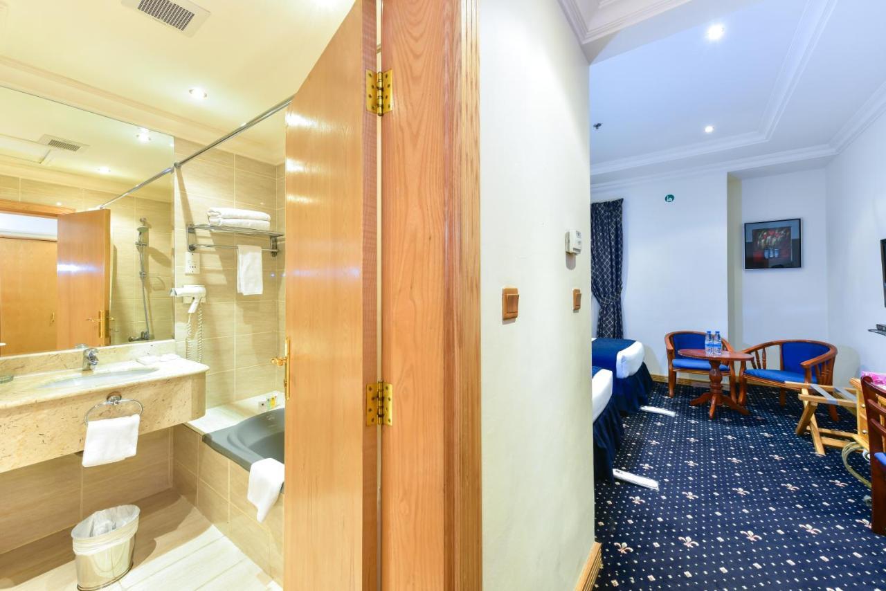 Cayam Hotel Доха Екстер'єр фото